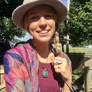 Meet your Posher, Shelby